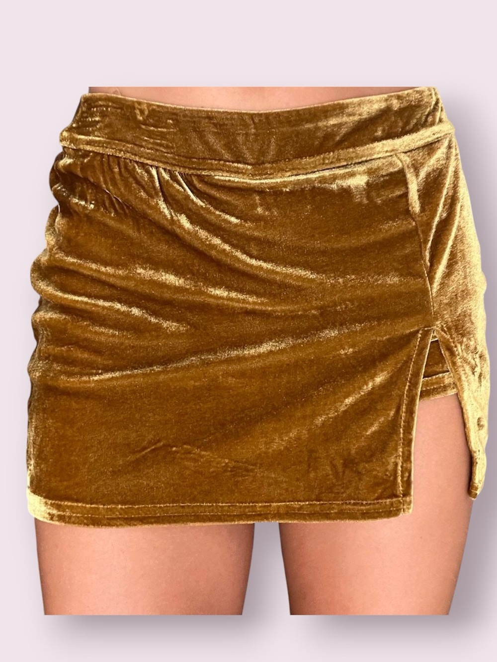 UO Urban Outfitters Gold Velvet Mini Skort Size Medium